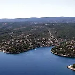 Апартаменты Amazing In Supetar-splitska