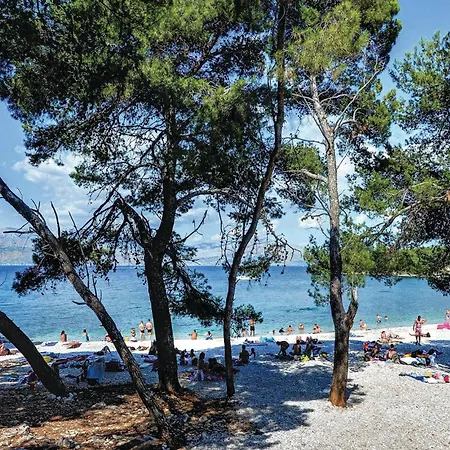 1 Bedroom Beautiful In Supetar-splitska